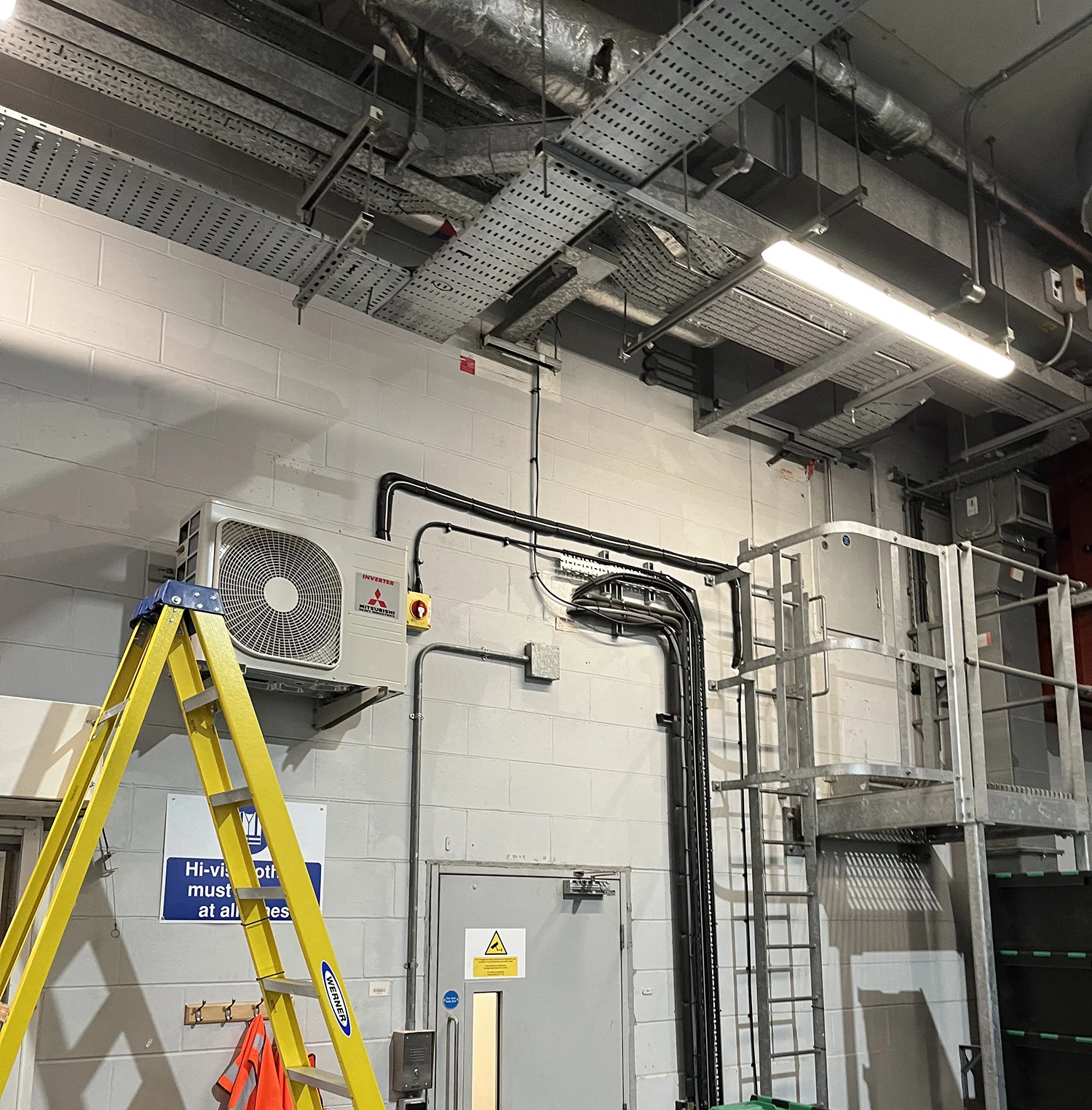 Install Commercial Air Conditioners-